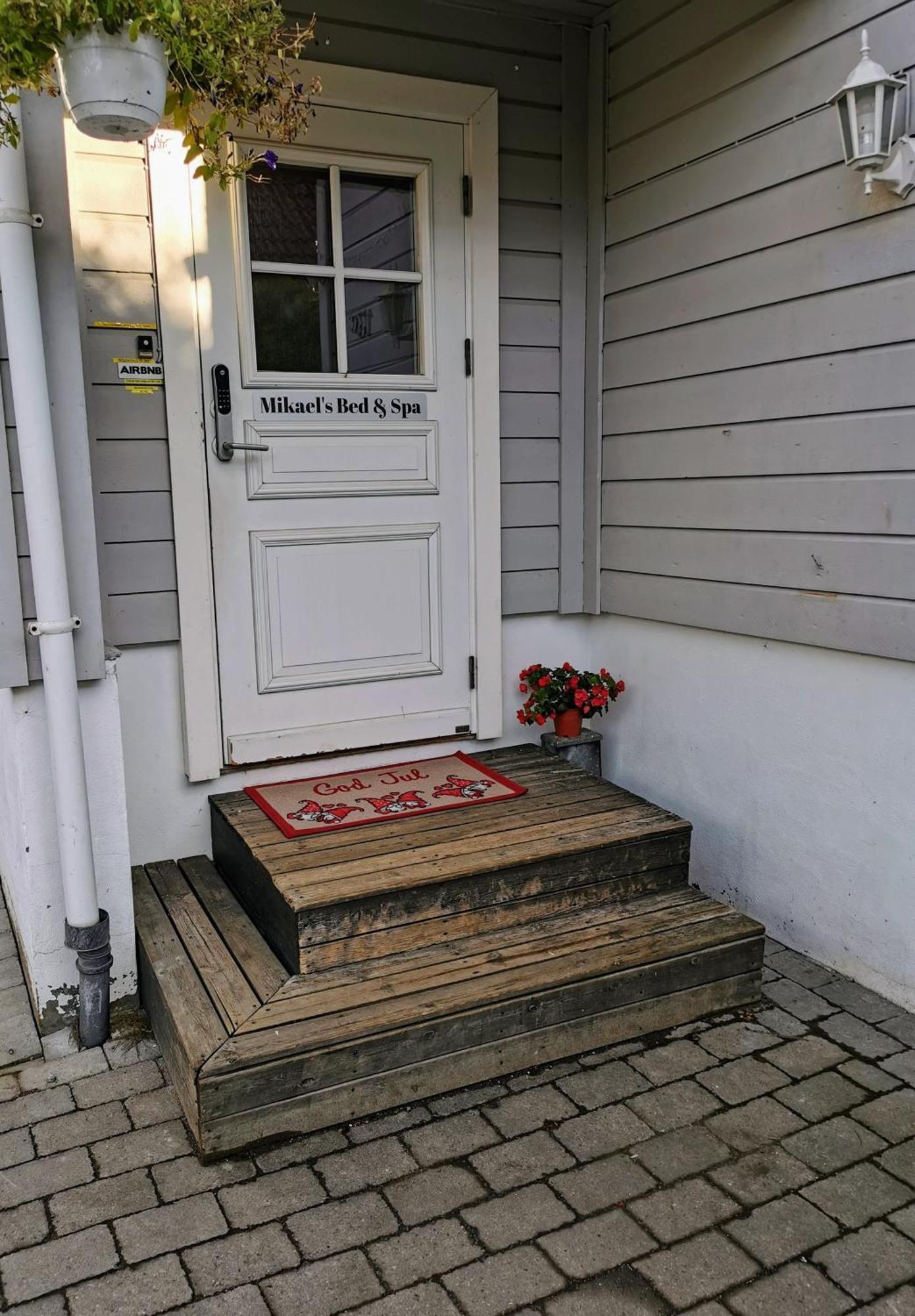 Mikael'S Bed & Spa Apartment Sandefjord Exterior photo
